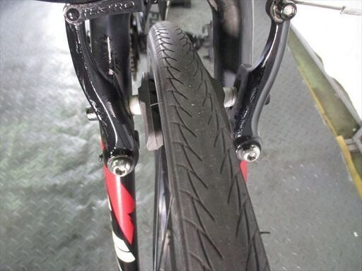 Ｄ483　★21800円★整備済み スポーツ中古自転車 【FUUI　クロスバイク　48ｃｍ　黒】