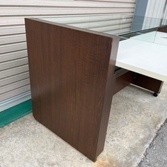 KG24⭐️美品⭐️ 残り1台/木製ショーケースカウンター　鍵付き　キャスター付き💁値下げ不可🙅の画像