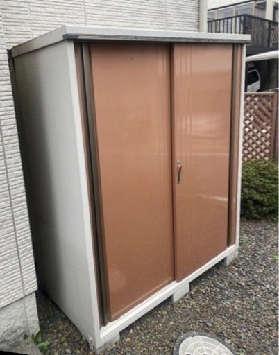 倉庫　収納　
イナバ物置　タクボ物置