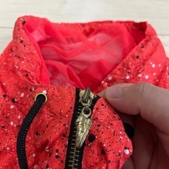 ナイキ　レディース　上着　ペンキ柄　
Mサイズの画像