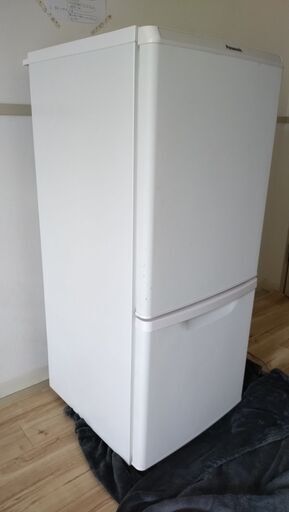 冷蔵庫 1-2人サイズ  138L 割引あり