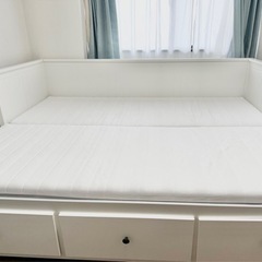 HEMNES ヘムネス デイベッド
  
