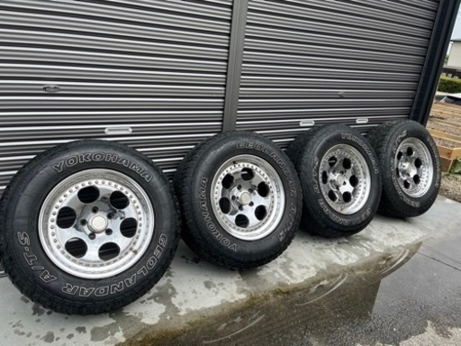 車のパーツ タイヤ、ホイール