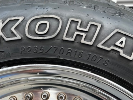 車のパーツ タイヤ、ホイール