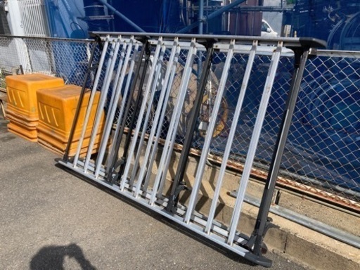 ハイエース　　スーリー　ルーフキャリア