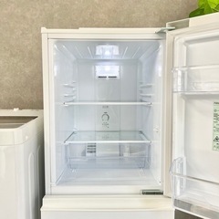☑︎ご成約済み🤝 AQUA 一人暮らし家電セット✨ お洒落ホワイト🫧 高年式⭕️の画像