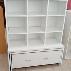 ★ジモティ割あり★  本棚 白 H129×D41×W89 クリー...