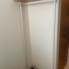 ケユカ、衣装ラックの画像