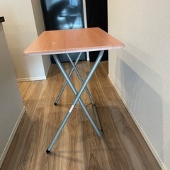 【譲ります】折り畳みデスクの画像