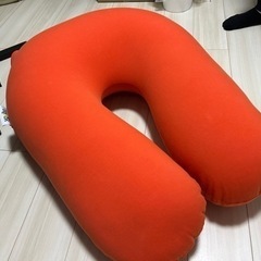 Yogibo 背もたれクッション　赤