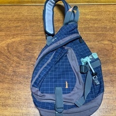 ショルダーバッグ