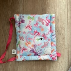 無料　ベビー用　防災頭巾