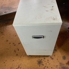 差し上げます。本棚 の画像