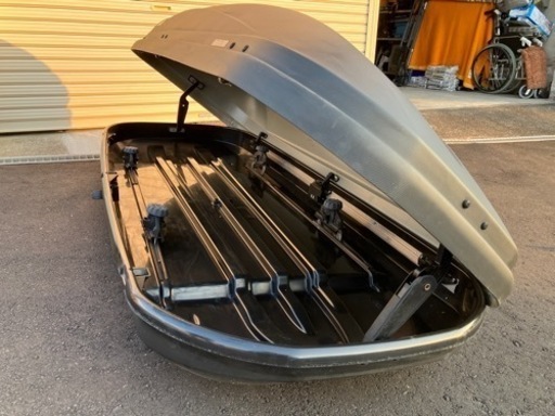 取引完）最終価格）5/12頃迄） THULE Pacific780 ルーフボックス