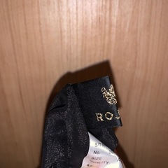 rojita ブラウスの画像