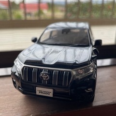 ランクル プラド おもちゃ 車の画像