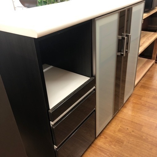 ニトリ  キッチンカウンター 2枚扉