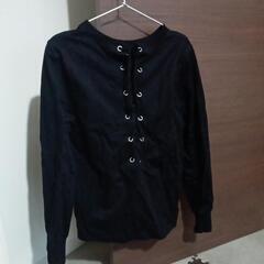 服/ファッション Tシャツ レディースの画像
