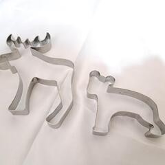 トナカイとクマの抜き型