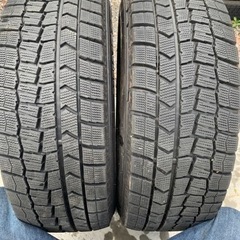 ダンロップ　スタッドレス　215/60/16 バリ溝の画像