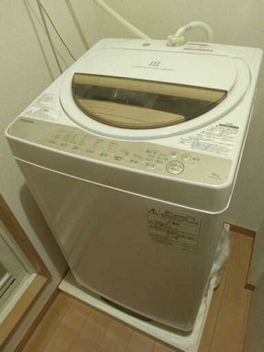 東芝　洗濯機　6kg　保証期間残1年程度！