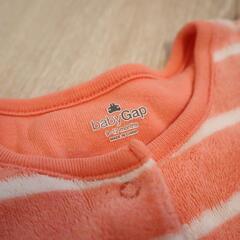 babyGAP　ロンパースの画像
