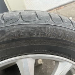 車のパーツ タイヤ、ホイール