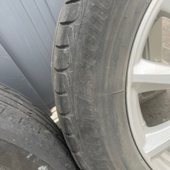 車のパーツ タイヤ、ホイール