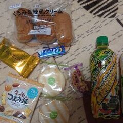 お菓子とジュース