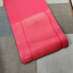 ヨガマット amazonbasicの画像