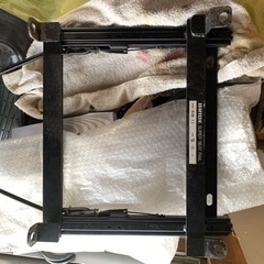 ＭＲ２（ＡＷ１１）用　ブリッドシートレールRHの画像