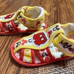 ミッキーのサンダルの画像