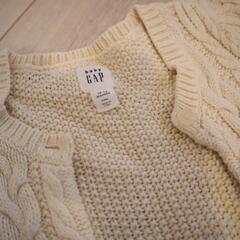 babyGAP　カーディガンの画像