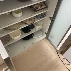食器棚　25日までの画像