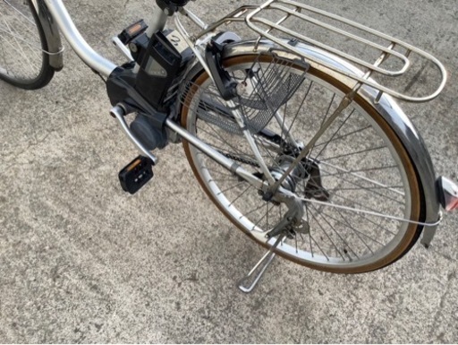 409  パナソニック新機種電動アシスト自転車vivi26.シルバーボディー