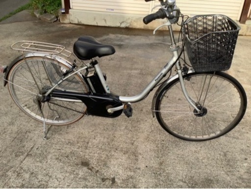 409  パナソニック新機種電動アシスト自転車vivi26.シルバーボディー