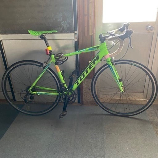 自転車 ロードバイク