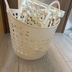 決まりました②洗濯　かご　バスケット　物干し