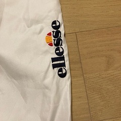 エレッセ　 ジャージ　 テニスウエア　上下セットの画像