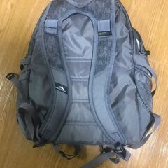 ＨＩＧＨ　ＳＩＥＲＲＡ　ループデイパック　３３Ｌ　品番：５３６４６　カラー：グレーの画像