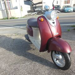 2st YAMAHA 2st VINOビーノ ダークレッド セル始動　メーターオーバーし速く好調 シート新品張替え他 納車整備点検済み 登録後すぐ乗り出せます。直接引き渡し　配送手配も可　SA10J　５AU　４JP　原付の画像