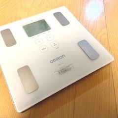 【無料】オムロン 体重計 譲ります！