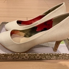 靴/バッグ 靴 パンプスの画像