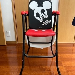 ミッキーマウス　ハイチェア
