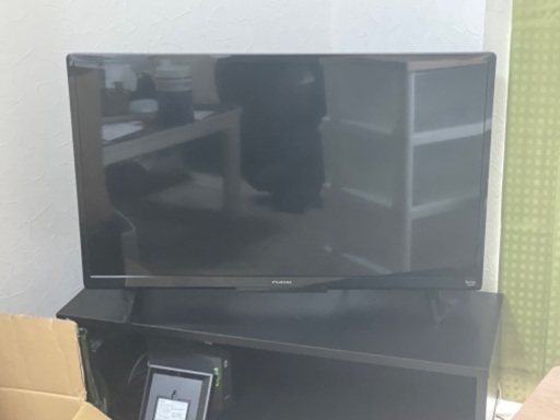 FUNAI TV(4K/F340シリーズ)＋TV置き