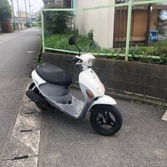 個人　原付スクーター　スズキレッツ4
