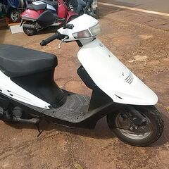 スズキ　アドレスV100　