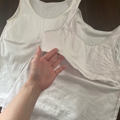 女児の胸あて付き下着120サイズ　２枚