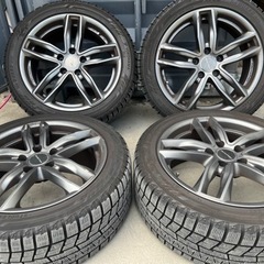 車のパーツ タイヤ、ホイール