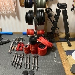 ホームトレーニング器具一式の画像